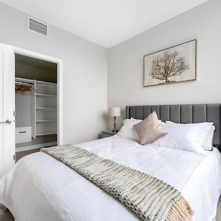 Modern Comfort At Ubc: 1Br Condo Near Campus แวนคูเวอร์ ภายนอก รูปภาพ